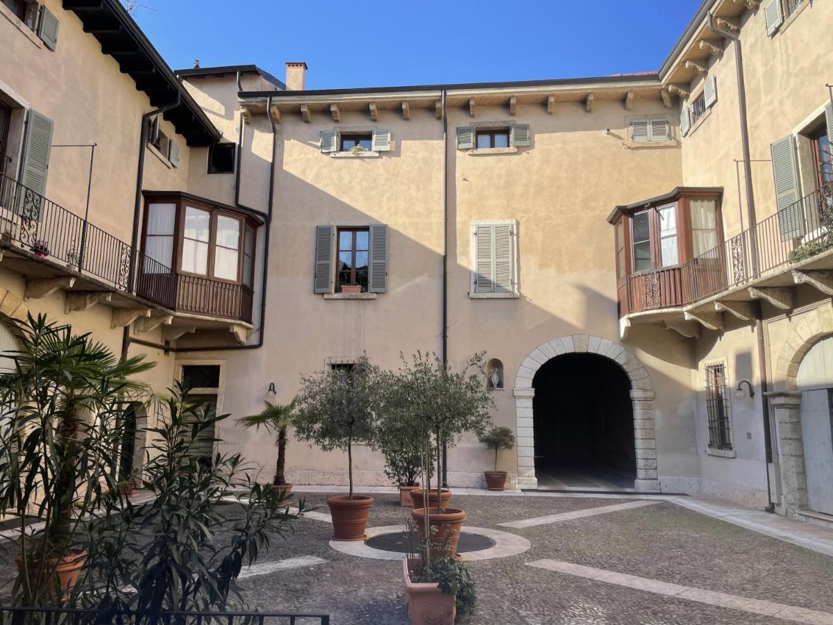 Antiche Colonne Suite Verona Buitenkant foto